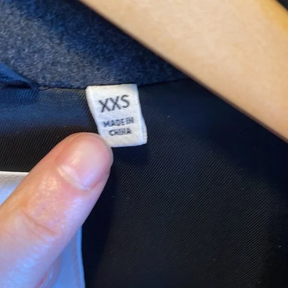 *Host Pick* Babaton aritzia bromley dark grey wool coat - Picture 10 of 11